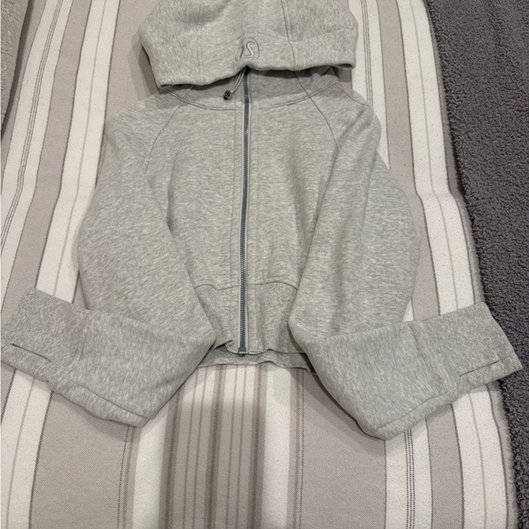 Lululemon Full-Zip Hoodie in light gray - Picture 2 of 4